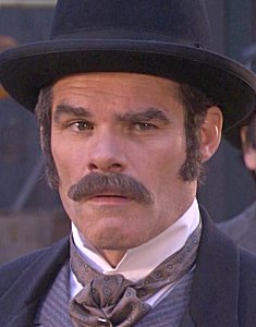 Darsteller/83 - Inspector Davis.jpg